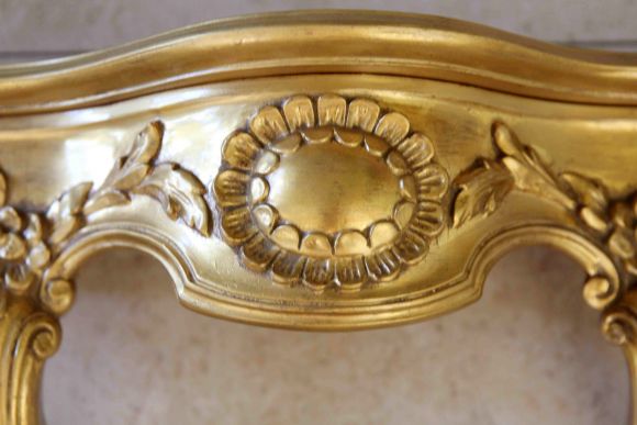  Золотая изящная полка - консоль