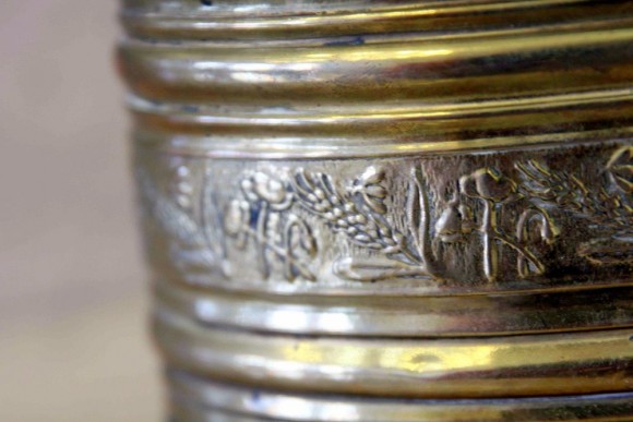 Чудесное антикварное кашпо на ножках.Европа.Начало 20 века