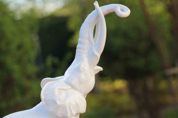 Антикварная Фарфоровая статуэтка "Кричащий слон". Германия.  20 в. 30е года. 