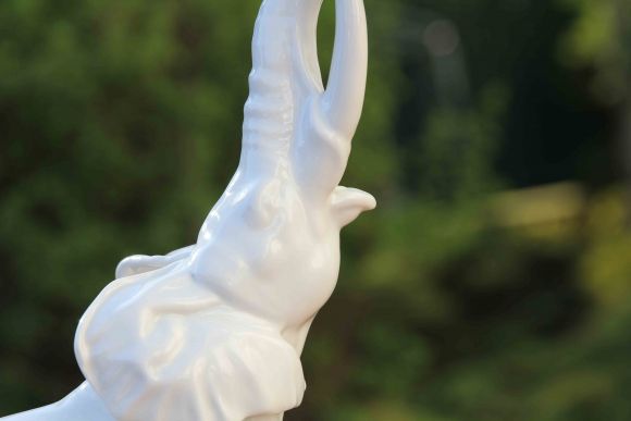 Антикварная Фарфоровая статуэтка "Кричащий слон". Германия.  20 в. 30е года. 