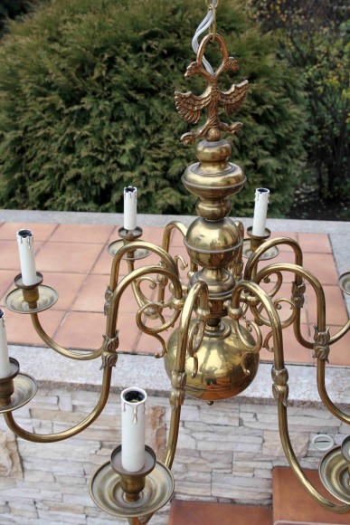 Антикварная бронзовая люстра с орлом