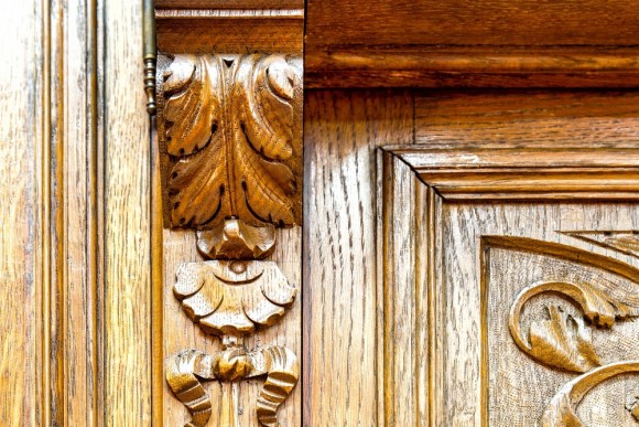 Старинный резной буфет. Фантазийный Сюжет Русалка. полная реставрация