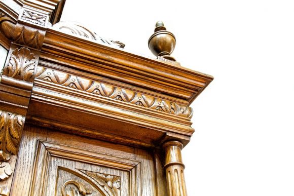 Старинный резной буфет. Фантазийный Сюжет Русалка. полная реставрация