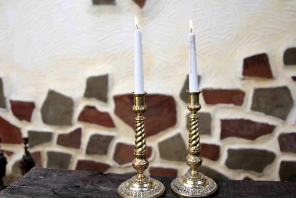 Великолепные парные подсвечники из латуни. Европейское литье