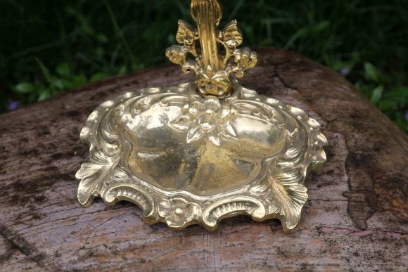 Литая латунная зонтница. Превосходное касчество