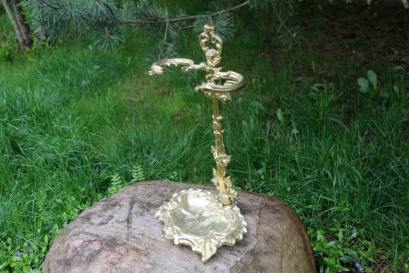 Литая латунная зонтница. Превосходное касчество