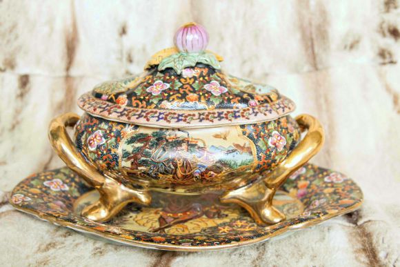 Винтажная китайская Ваза - Шкатулка "Воин" в технике Мориаж, Сацума SATSUMA - 60 гг