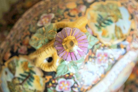 Винтажная китайская Ваза - Шкатулка "Воин" в технике Мориаж, Сацума SATSUMA - 60 гг