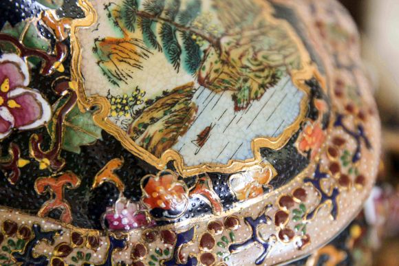 Винтажная китайская Ваза - Шкатулка "Воин" в технике Мориаж, Сацума SATSUMA - 60 гг