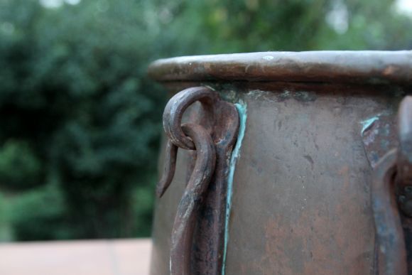 Старинная емкость для дров. Европа. Начало 20 века