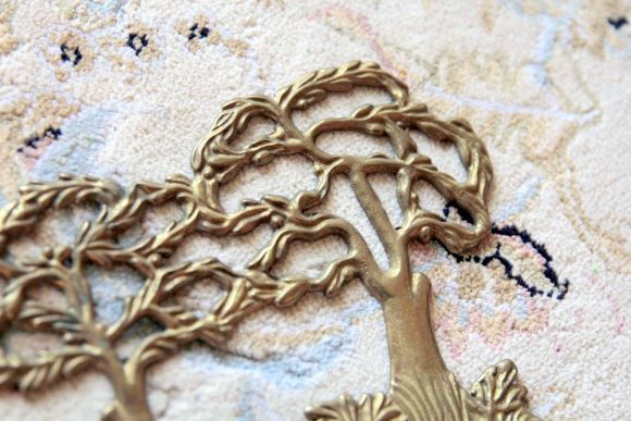 Старинные крючки из латуни. Великолепное литье