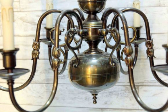 Старинная шикарная бронзовая люстра с шаром