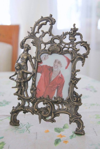 Замечательные антикварные рамочки из бронзы в патине