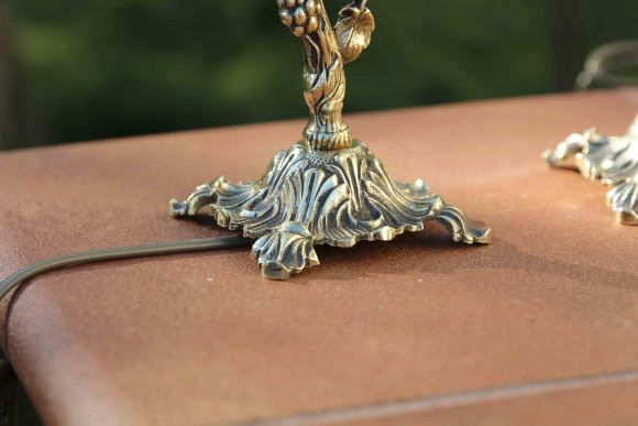 Очень милый, винтажный светильник