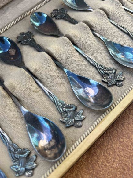 Набор итальянских посеребреных винтажных ложек