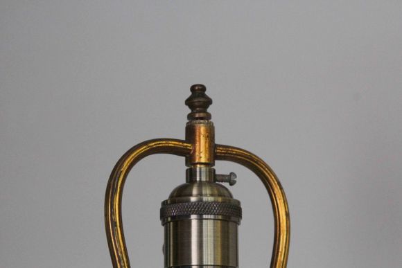 Винтажный напольный торшер из дерева.Европа.Начало 20 века