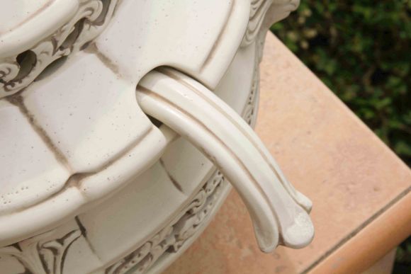 Итальянская огромная супница - конфетница