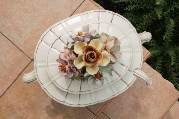 Итальянская огромная супница - конфетница