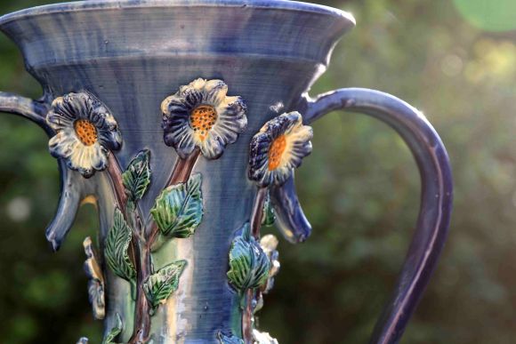 Роскошная итальянская ваза с портретом девушки