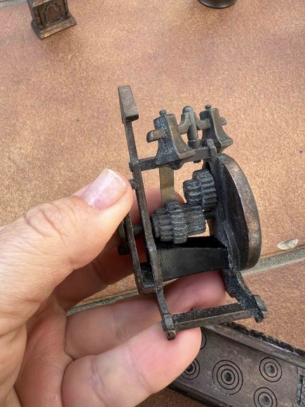 КОЛЛЕКЦИЯ - винтажные точилки из бронзы