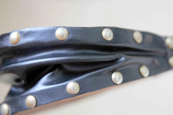 Старинные кожаные меха в рабочем состоянии