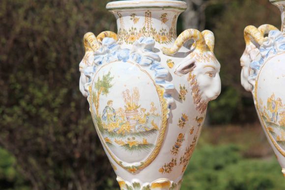 Пара французских антикварных ваз. Европа. Начало 19 века