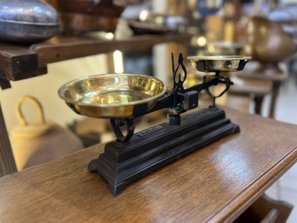 Старинные весы FORCE 1 кг