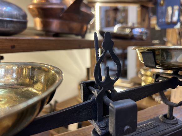 Старинные весы FORCE 1 кг