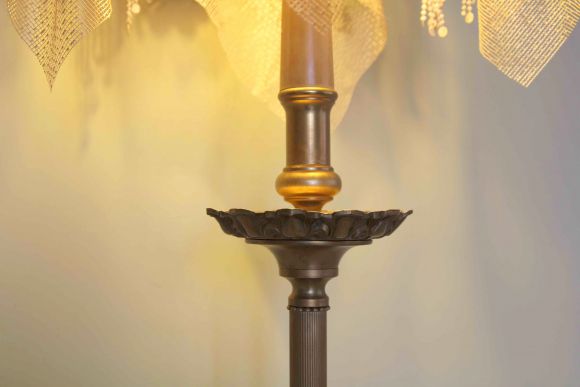 Восхитительный винтажный торшер с милым абажуром