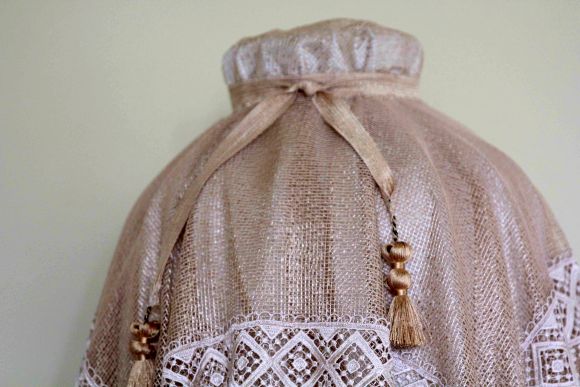 Восхитительный винтажный торшер с милым абажуром