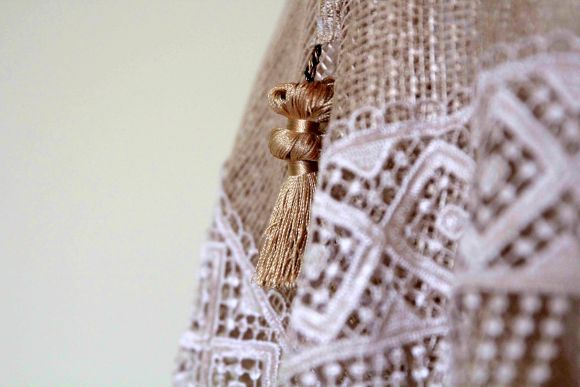 Восхитительный винтажный торшер с милым абажуром