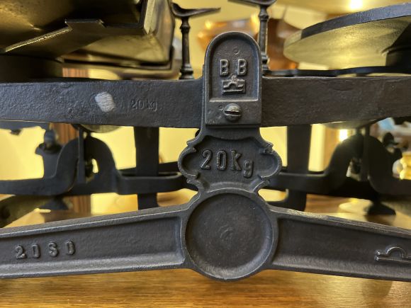 Брутальные чугунные весы, 20 кг 