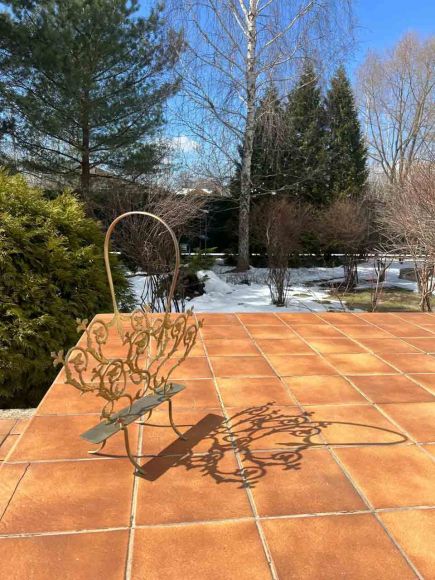 Антикварные латунная газетница