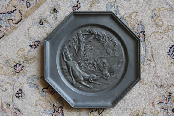 Оловянное настенное панно - Тема охота.