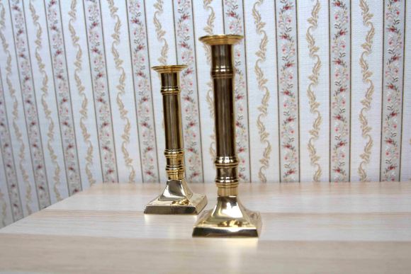 Пара тяжелых латунных подсвечников