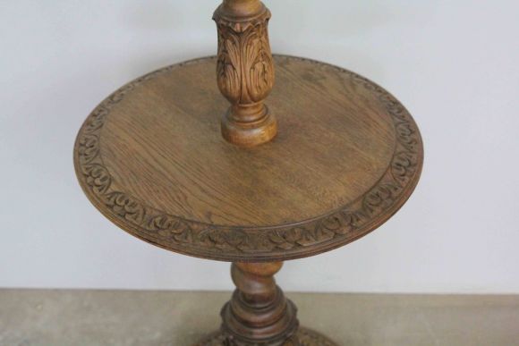 Старинный дубовый резной торшер. Европа. Начало 20 века