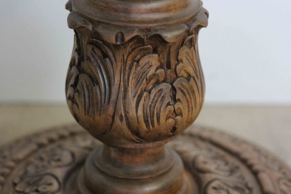 Старинный дубовый резной торшер. Европа. Начало 20 века