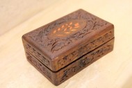 Винтажная резная шкатулка. Ручная работа