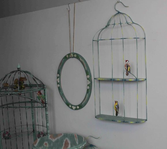 Винтажная навесная полка - клетка