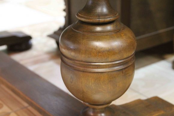 Антикварный массивный дубовый стол