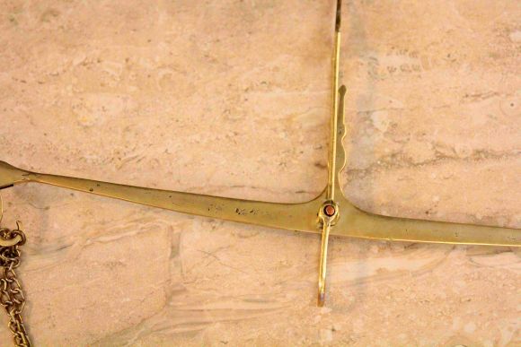 Старинные чашечные подвесные весы