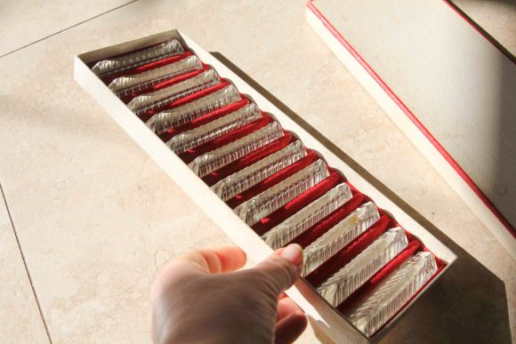 Стеклянные подставки под приборы в коробке