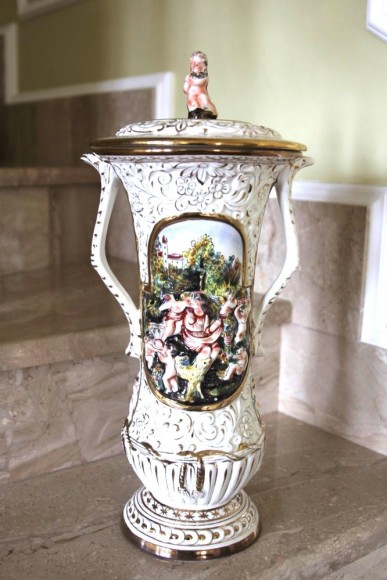 Фарфоровая ваза CAPODIMONTE Италия