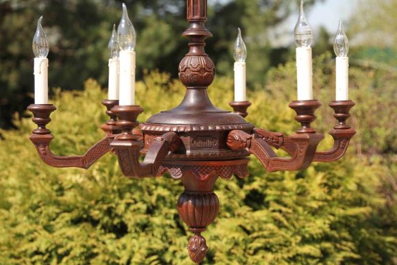 Потрясающая антикварная резная люстра из дуба