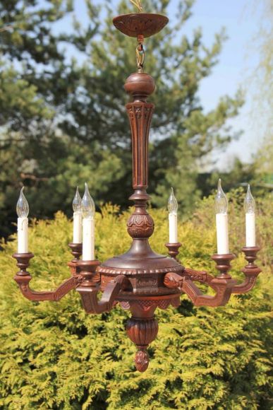 Потрясающая антикварная резная люстра из дуба