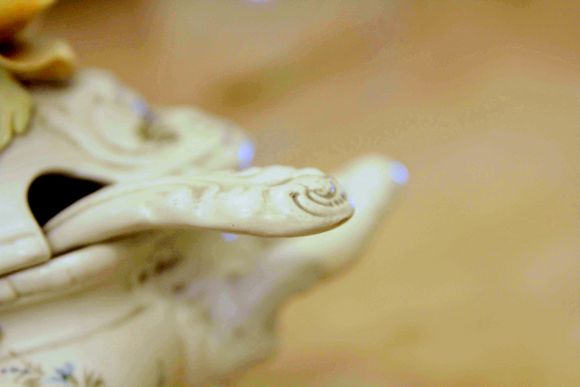 Супница Bassano среднего размера с половником 