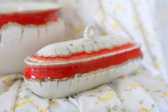 Восхитительный антикварный полный набор для ванной комнаты