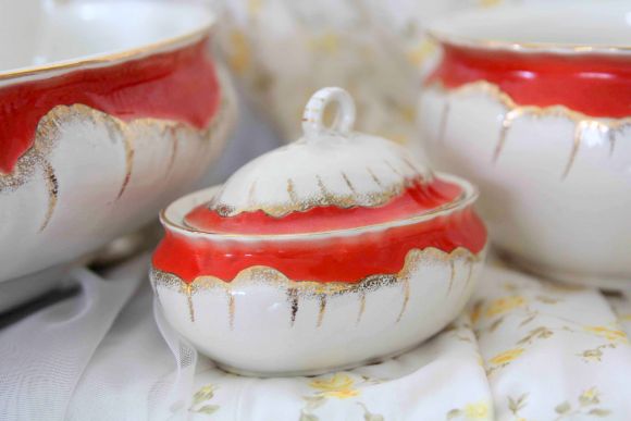 Восхитительный антикварный полный набор для ванной комнаты