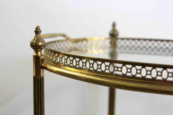 Сервировочный столик с двумя съёмными подносами