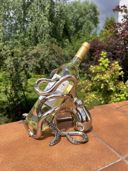 Винтажный осьминог – подставка для бутылки